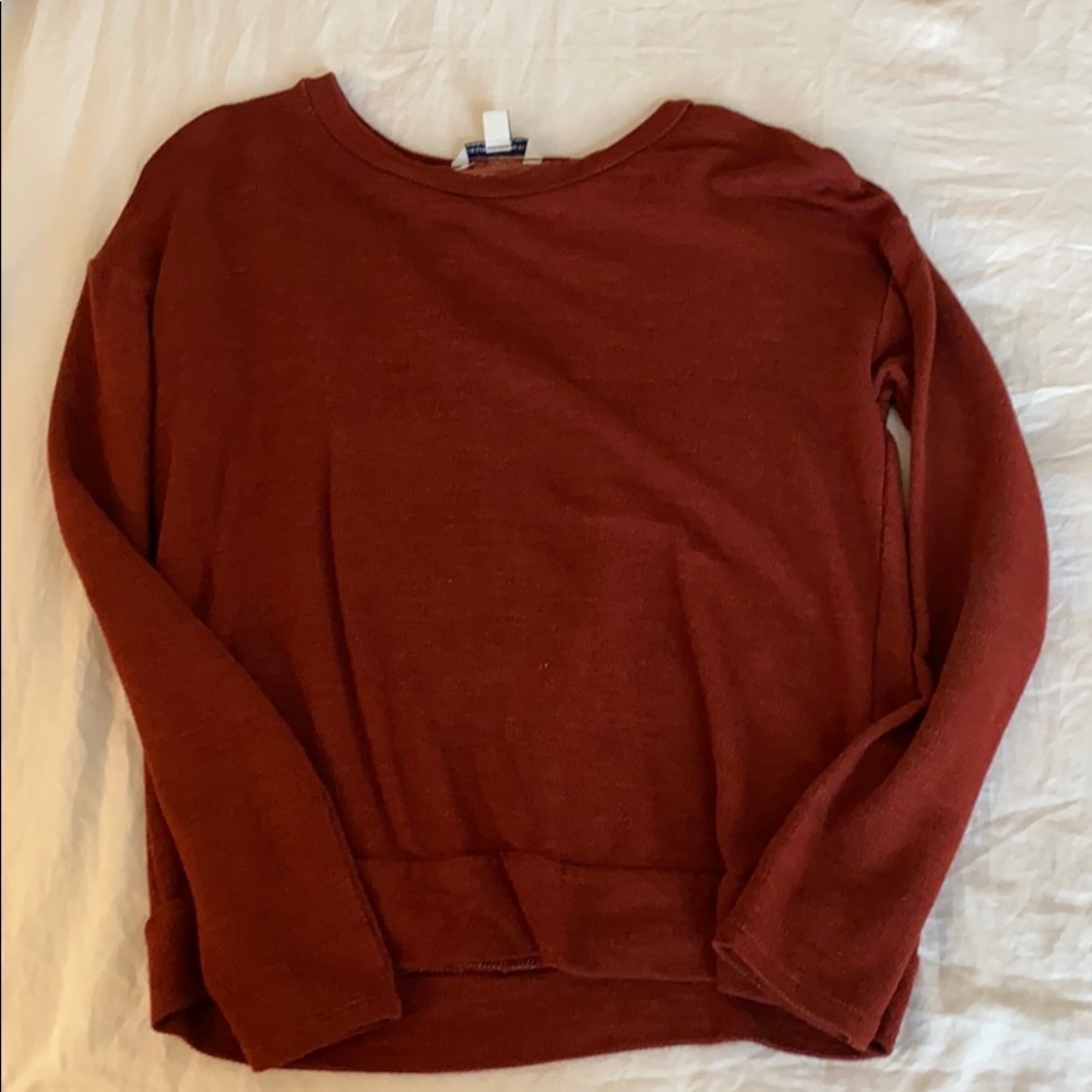 long sleeve open back shirt